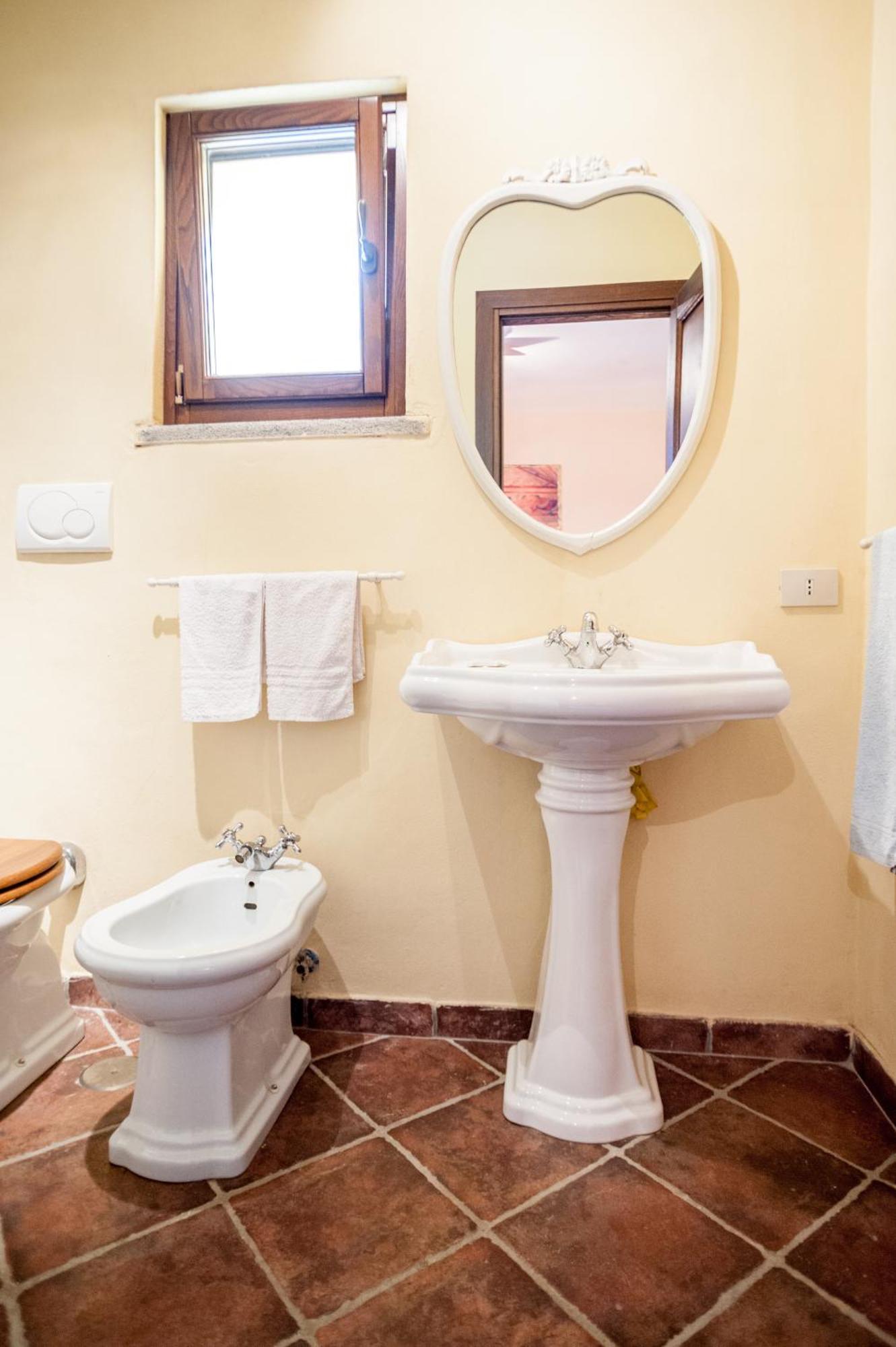 Casale Fedele Family Relax B&B Vicino Al Borgo Ronciglione  Exterior foto