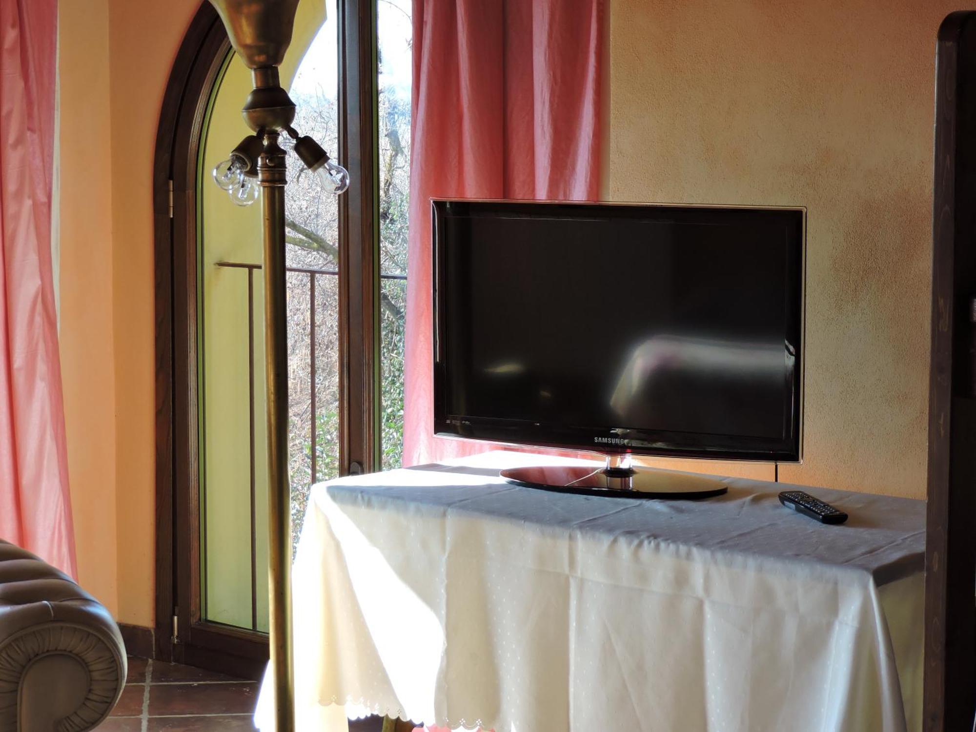 Casale Fedele Family Relax B&B Vicino Al Borgo Ronciglione  Exterior foto